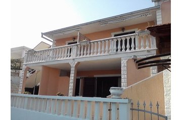 Croazia Privát Slatine, Esterno